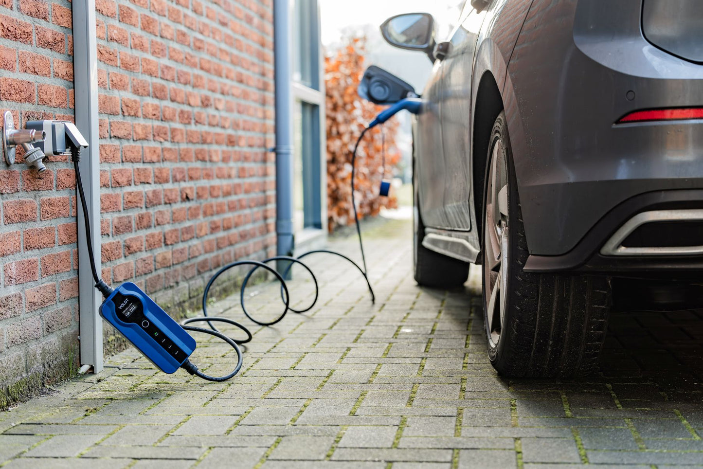 Typ 2 - Typ G | Einstellbar 8A - 16A | 2,8kW | Ladekabel