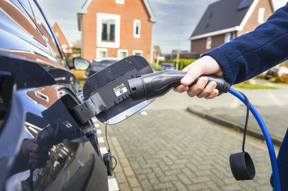 What is bi-directional charging? Your EV becomes your home battery!