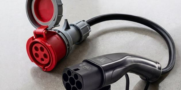 32A 5-poliges CEE auf Typ 2 Adapter